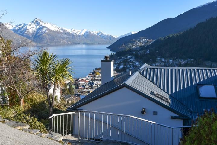 The Queenstown Bothy Экстерьер фото