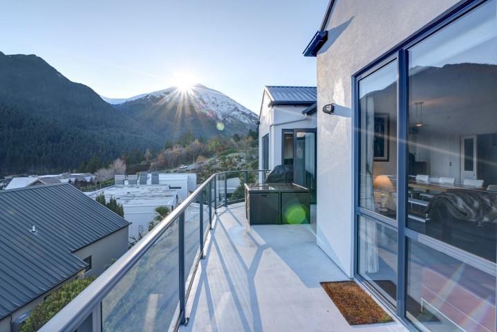 The Queenstown Bothy Экстерьер фото